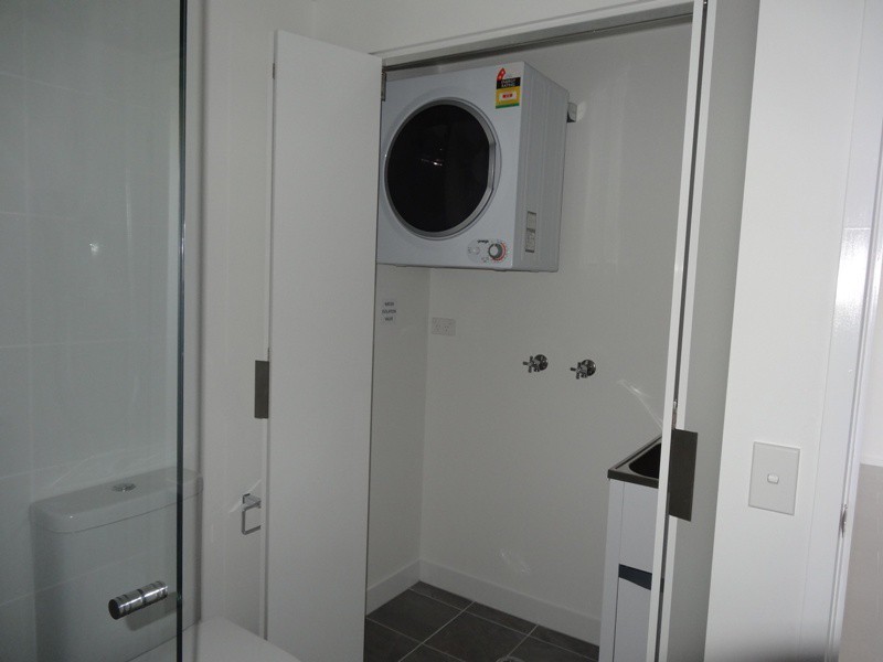 RG09/8 Lochaber St, Dutton Park QLD 4102