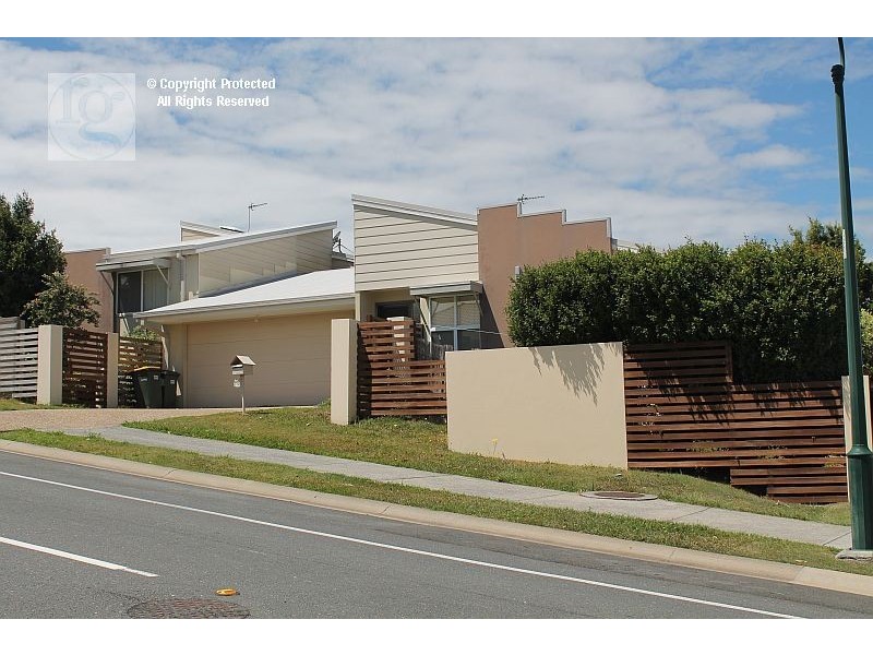 2/36 RIX DRIVE, Upper Coomera QLD 4209