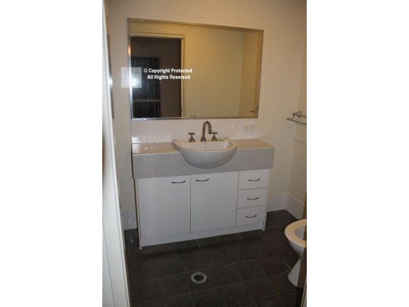 2/36 RIX DRIVE, Upper Coomera QLD 4209