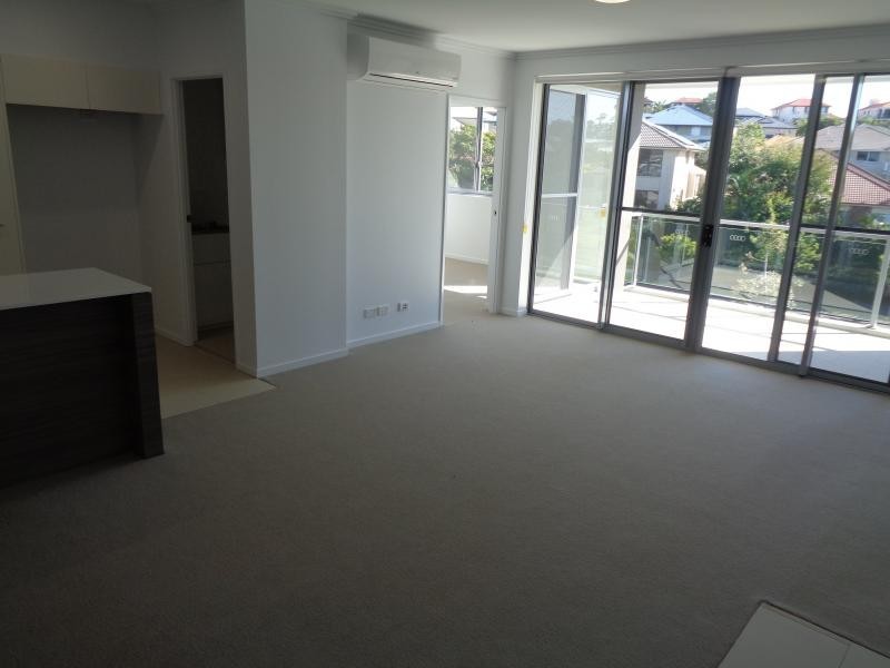 321/29-49 Varsity Parade, Varsity Lakes QLD 4227