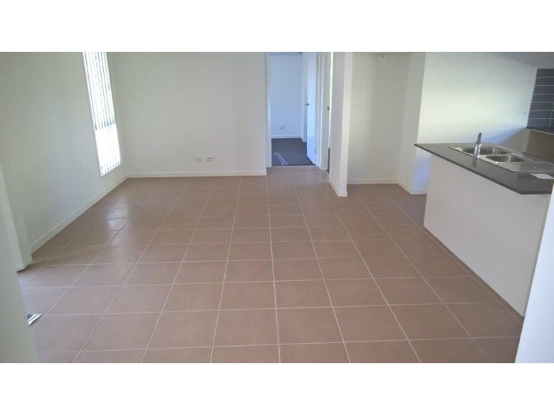 40 Coralina Crescent, Logan Reserve QLD 4133
