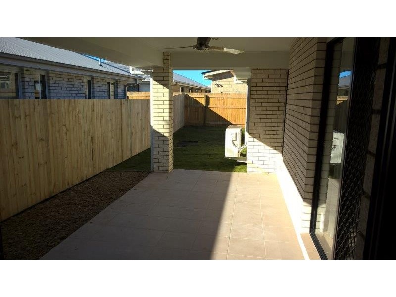 40 Coralina Crescent, Logan Reserve QLD 4133