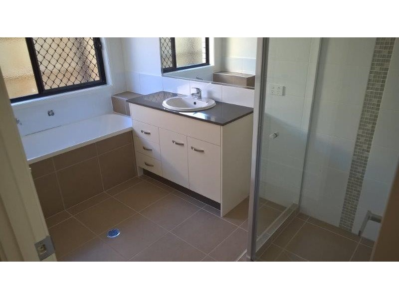 40 Coralina Crescent, Logan Reserve QLD 4133