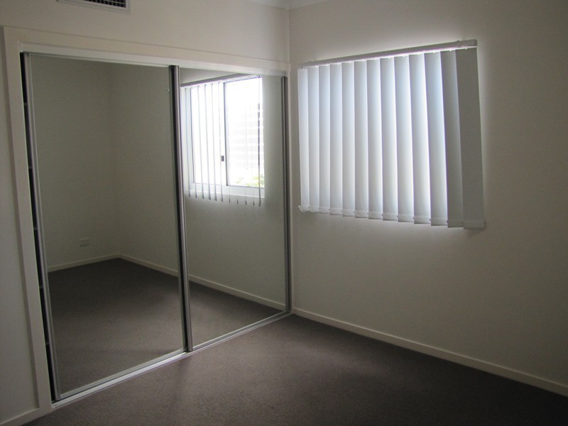 80/51 Playfield Street, Chermside QLD 4032