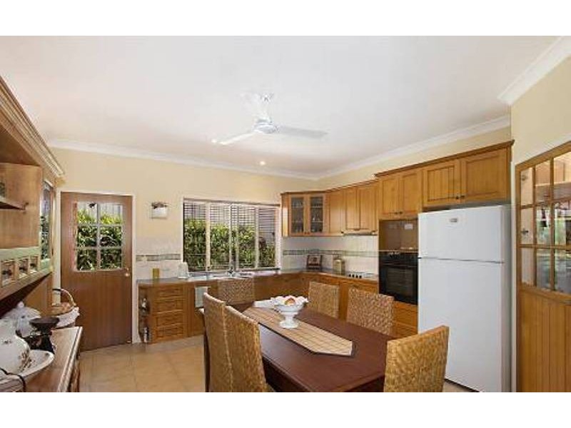 10 Coffeebush Court, Reedy Creek QLD 4227