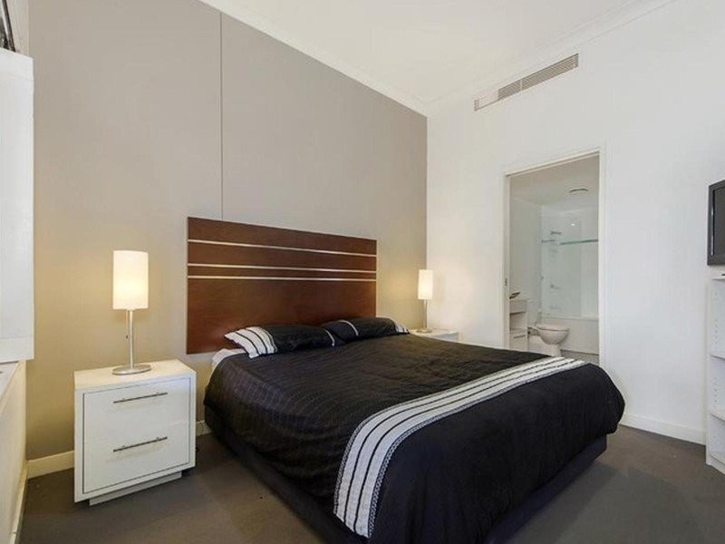 400/30 Paradise Island, Surfers Paradise QLD 4217