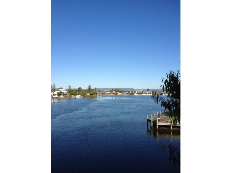 400/30 Paradise Island, Surfers Paradise QLD 4217