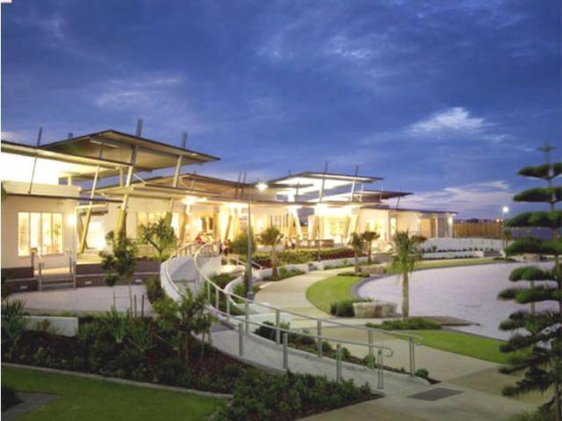 48/7 Grand Parade, Kawana Island QLD 4575