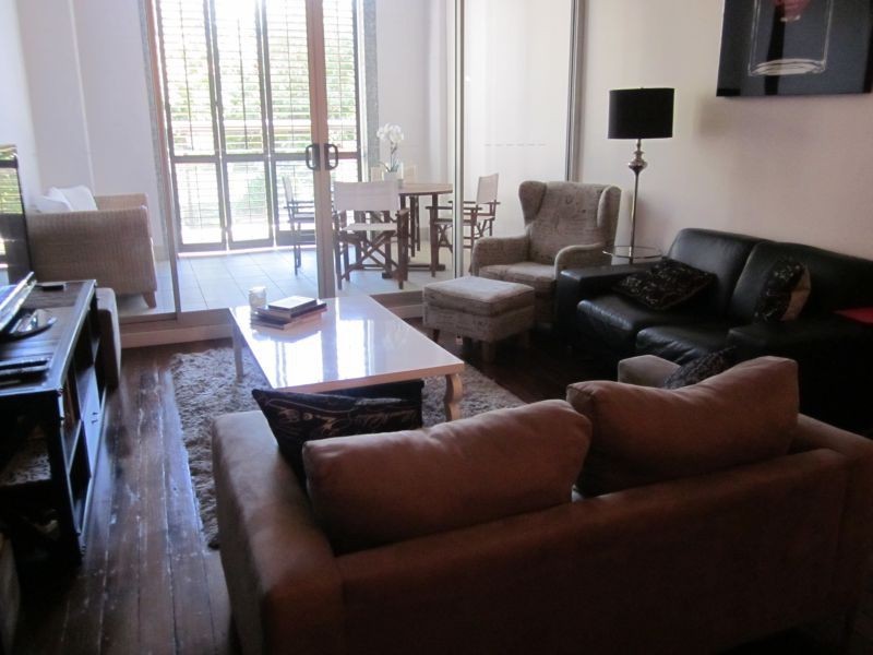 2210/64 Macquarie Street, Teneriffe QLD 4005