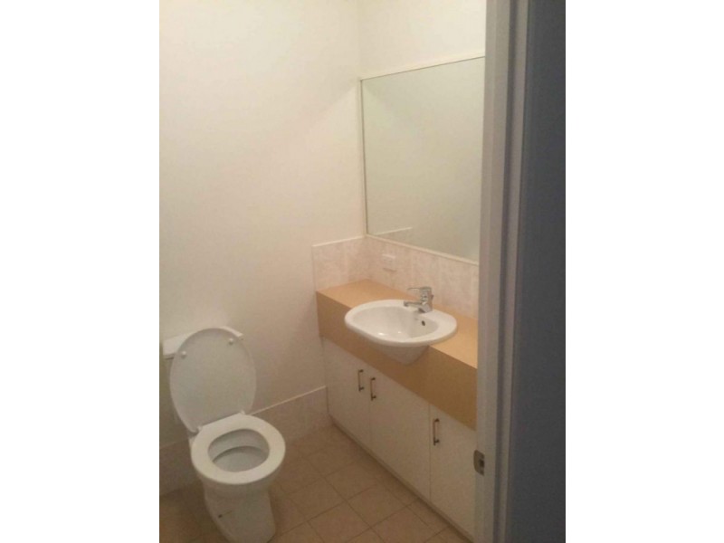 35/19 Santa Barbara Road, Hope Island QLD 4212