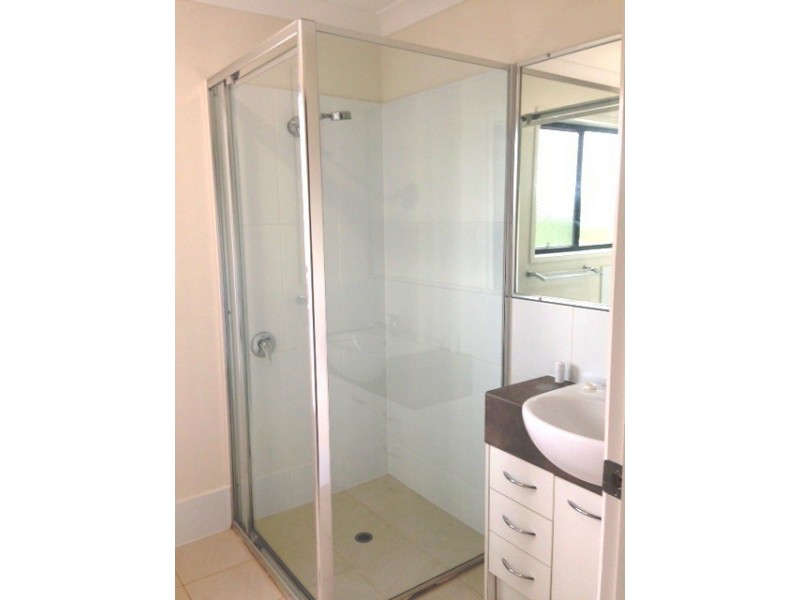 1/20 Jimmy Road, Coomera QLD 4209