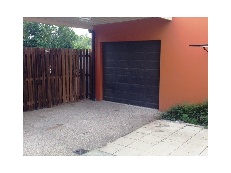 1/20 Jimmy Road, Coomera QLD 4209