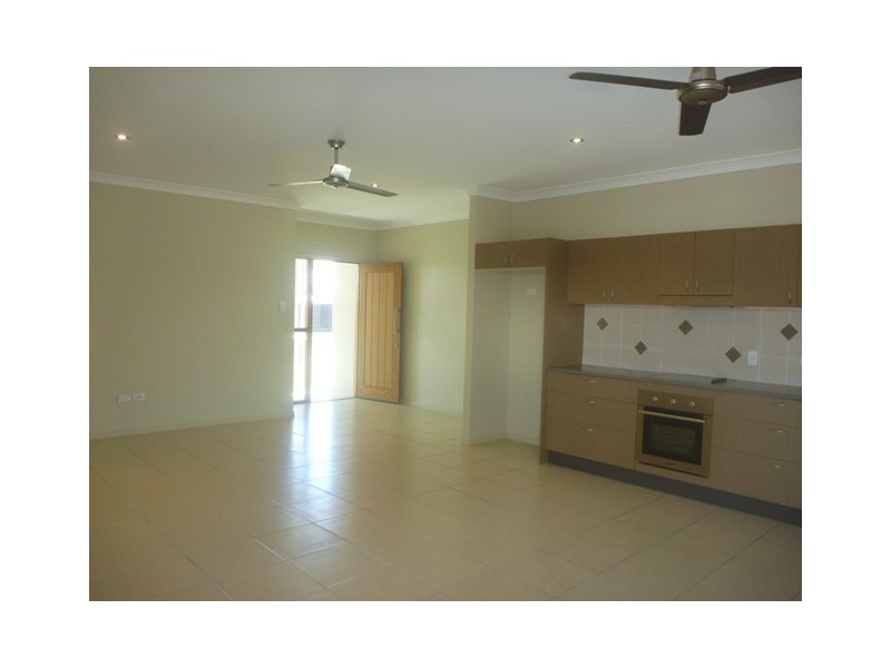 58 Euro Boulevard, Kirwan QLD 4817