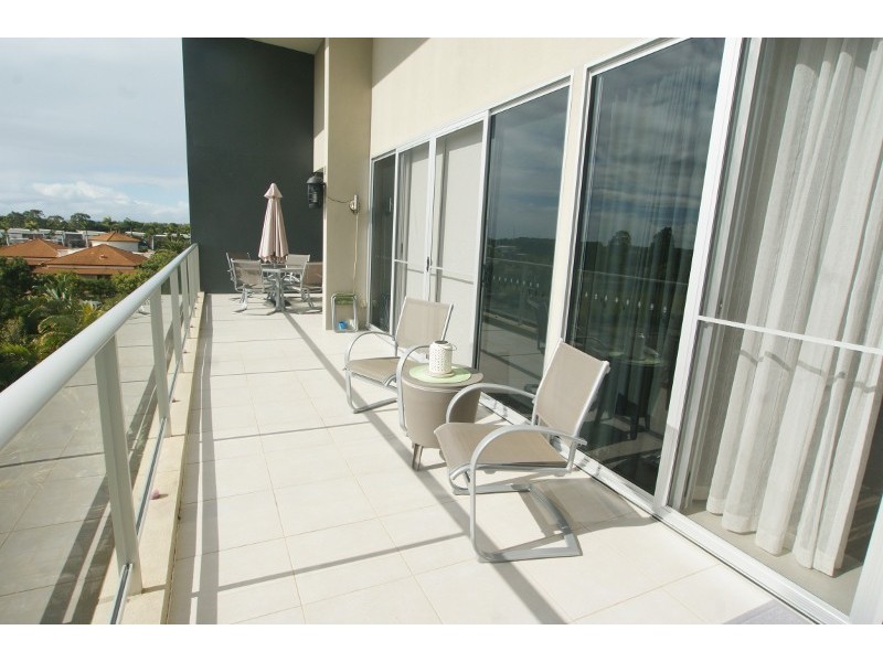 Hope Island QLD 4212