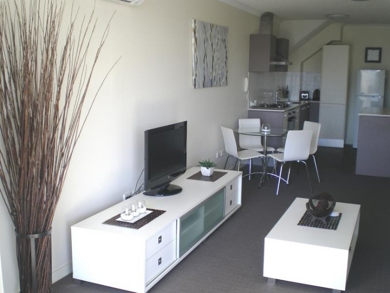 S12/8 Cordelia st, South Brisbane QLD 4101