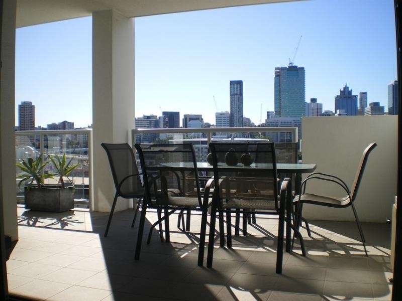 S12/8 Cordelia st, South Brisbane QLD 4101