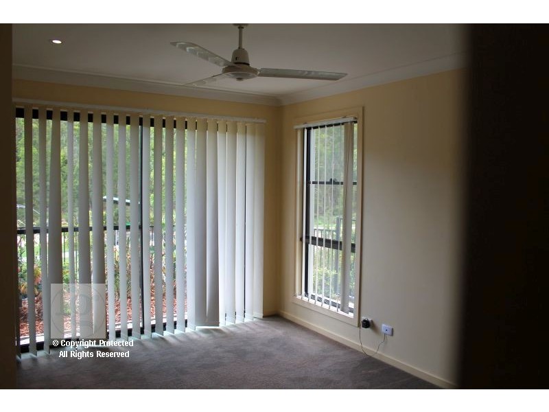 8/23 Park Esplanade, Coomera QLD 4209