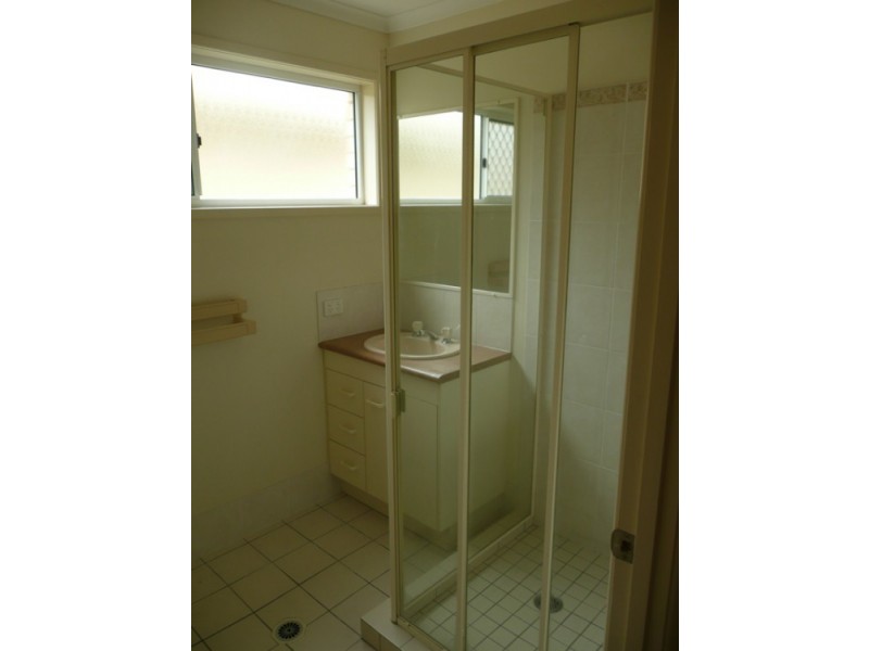 8/735 Trouts Road, Aspley QLD 4034