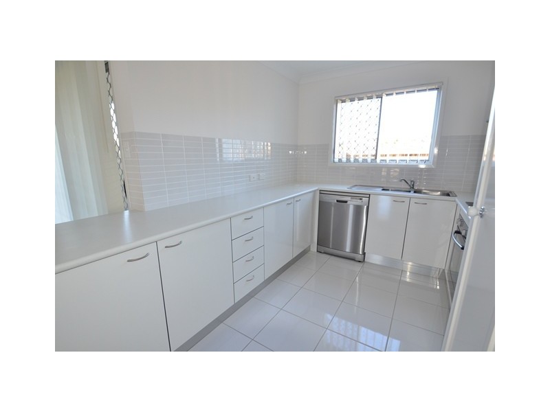 Pacific Pines QLD 4211