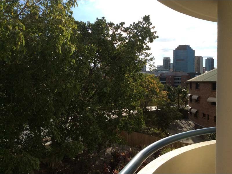 9/57 Lambert Street, Kangaroo Point QLD 4169