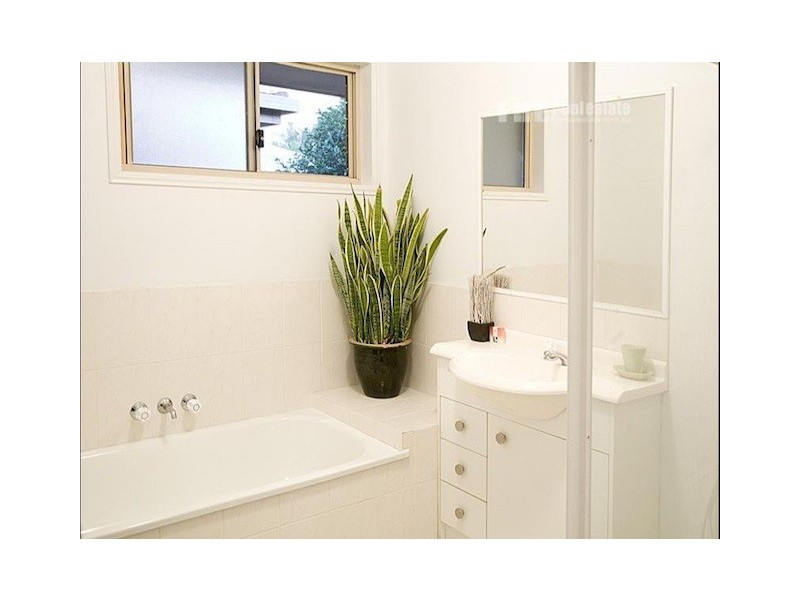 21 Misty Court, Varsity Lakes QLD 4227