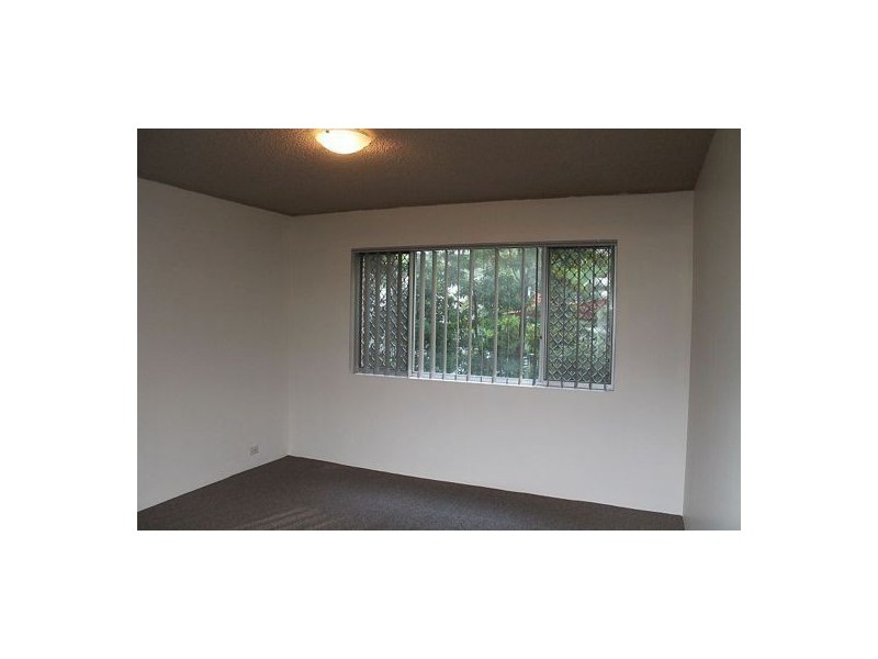 5/28 Marine Parade, Southport QLD 4215