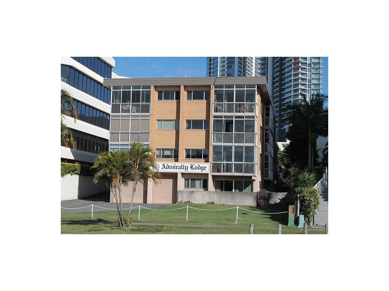 5/28 Marine Parade, Southport QLD 4215