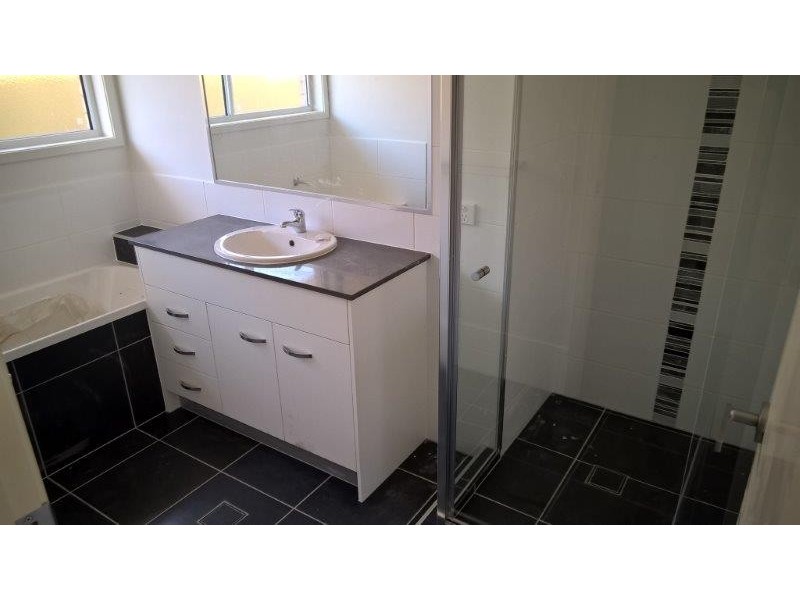 24 Coralina Crescent, Logan Reserve QLD 4133