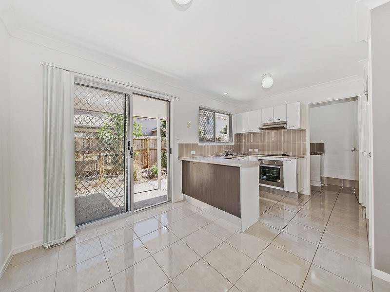 6 Clearwater Street, Bethania QLD 4205