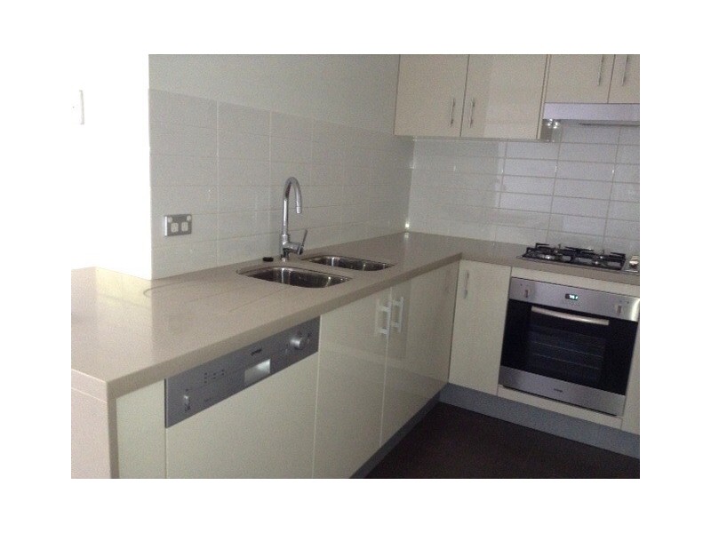 2 Aqua Street, Southport QLD 4215