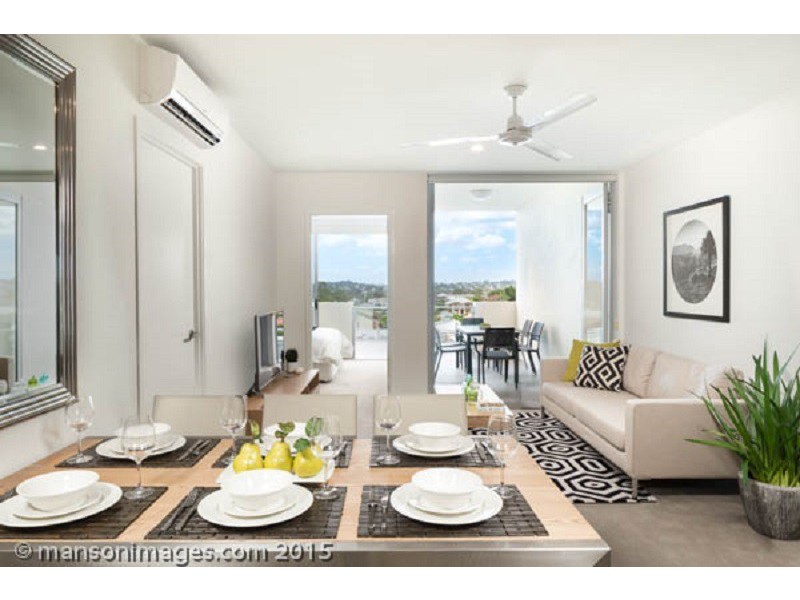 140/11-17 Lytton Road, East Brisbane QLD 4169