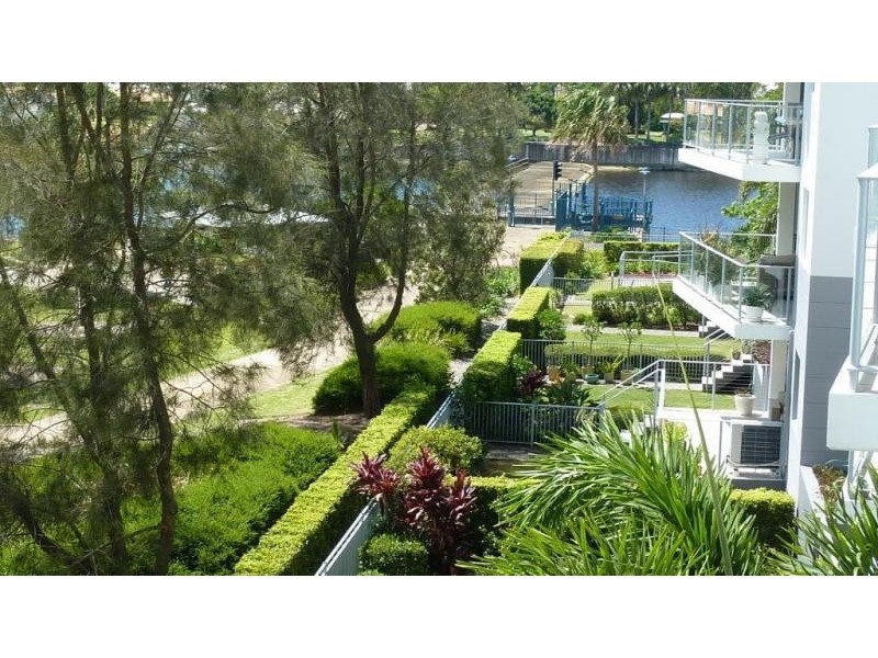 25/51 Grand Parade, Kawana Island QLD 4575