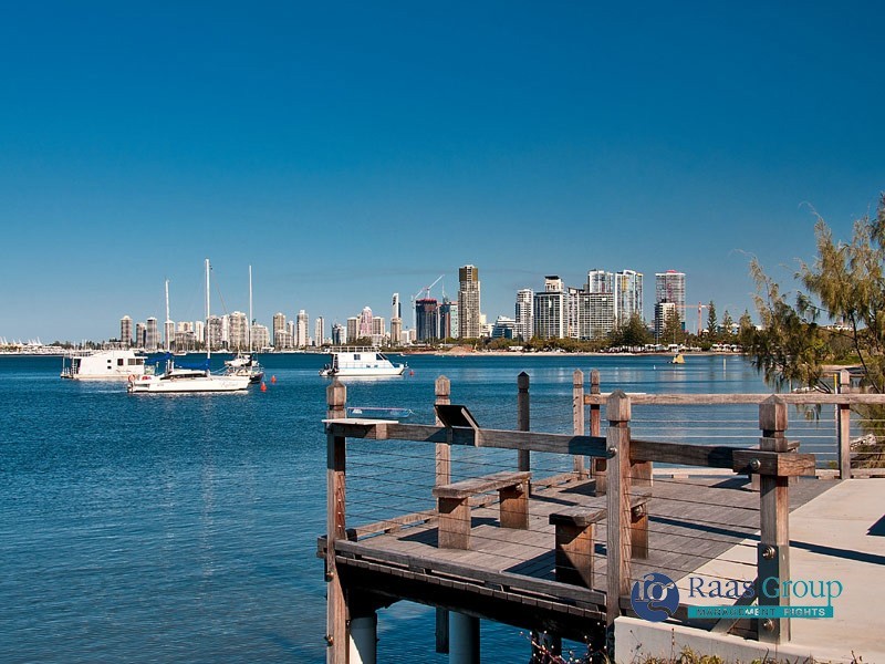 Labrador QLD 4215