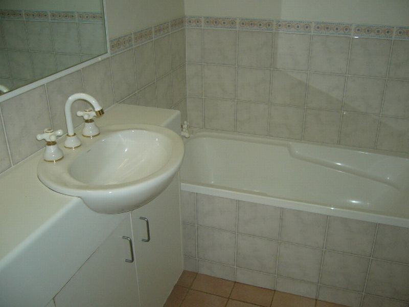 40/18 Tallebudgeera Creek Rd,, Burleigh Heads QLD 4220