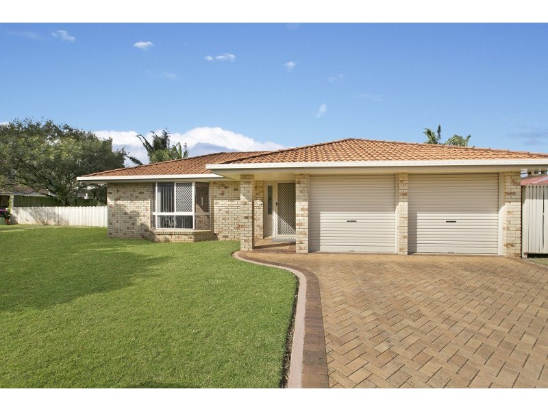 53 Miles Crescent, Manly West QLD 4179
