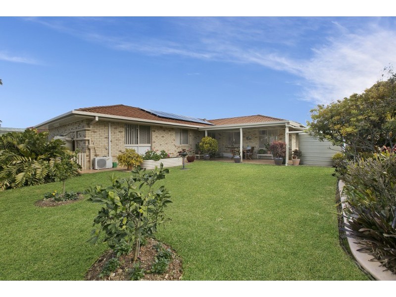 53 Miles Crescent, Manly West QLD 4179