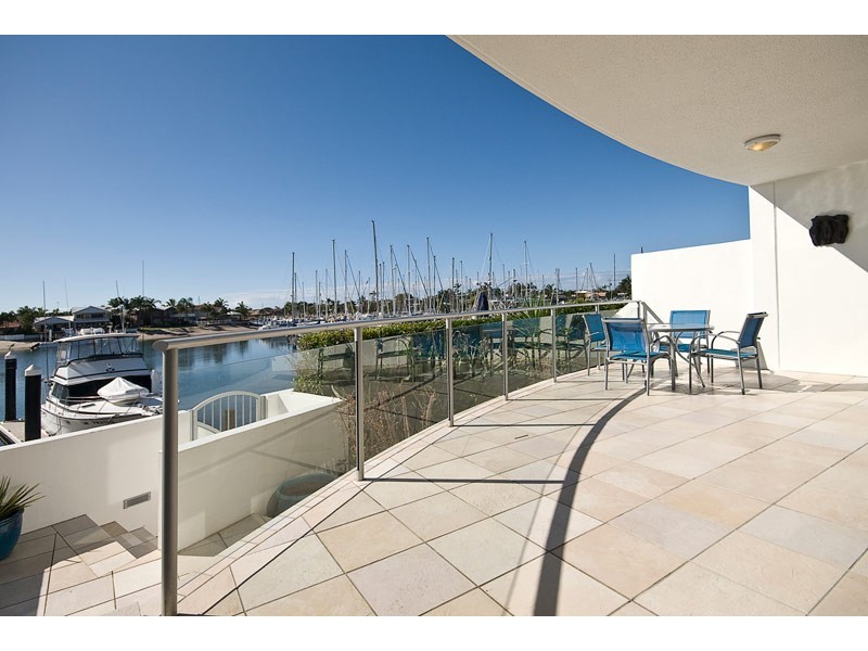 202/13 Nicklin Way, Minyama QLD 4575