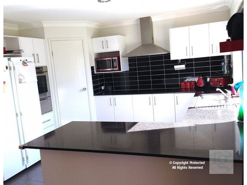 3 Yarama Court, Upper Coomera QLD 4209