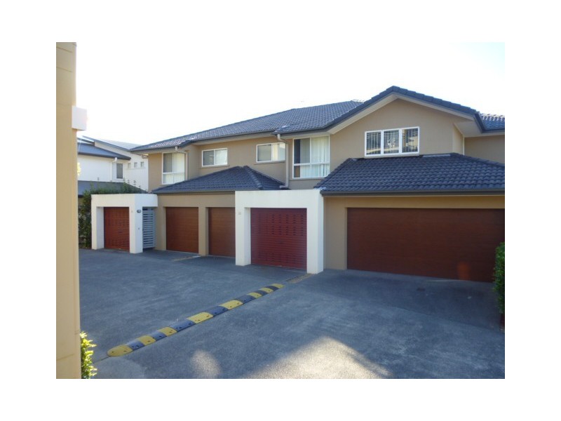 TH24/33 Clark St, Biggera Waters QLD 4216