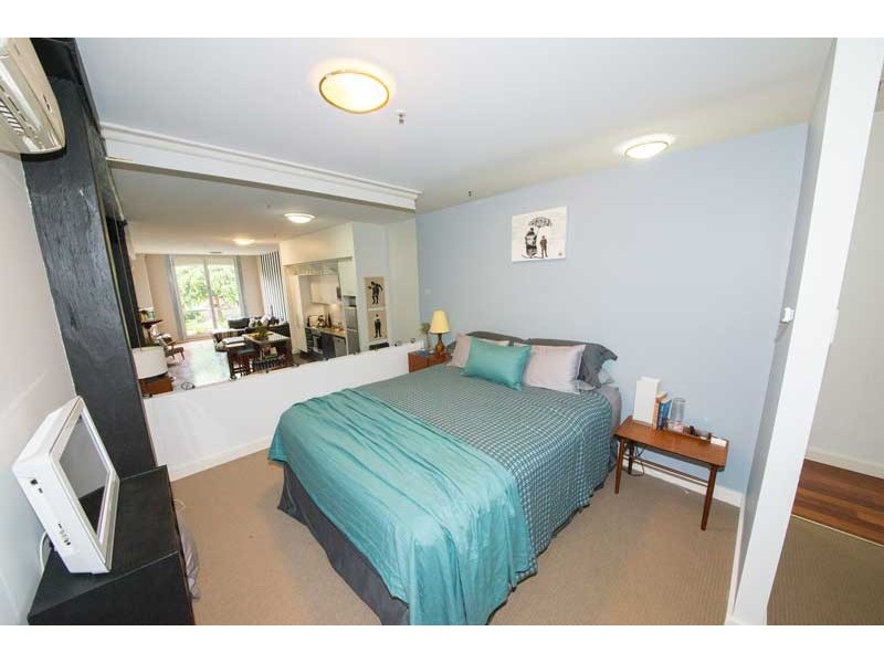 2213/64 Macquarie Street, Teneriffe QLD 4005