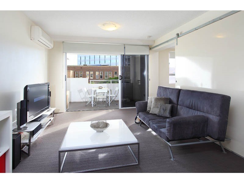 S10/8 Cordelia st, South Brisbane QLD 4101