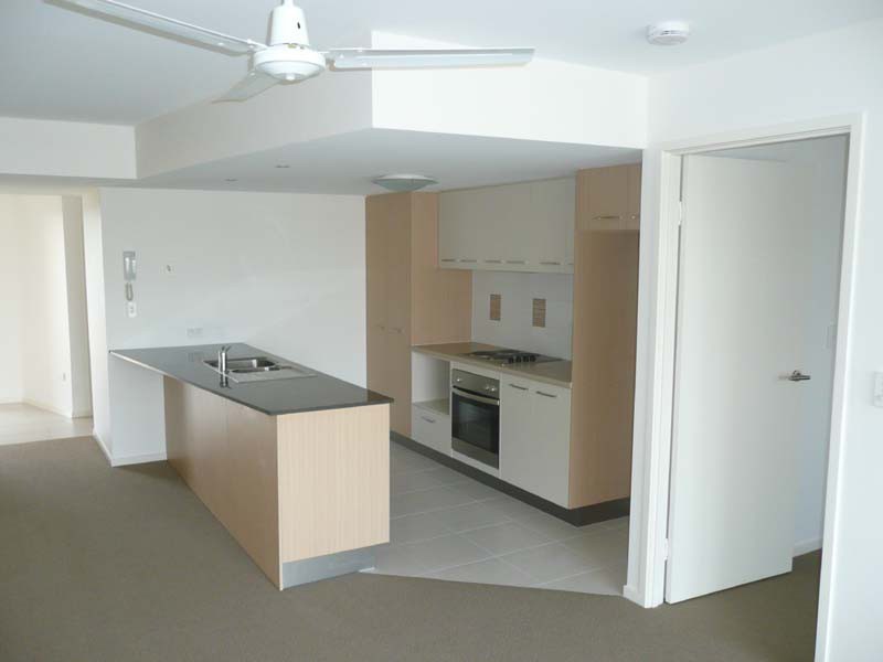 65/10 Grand Parade, Kawana Island QLD 4575