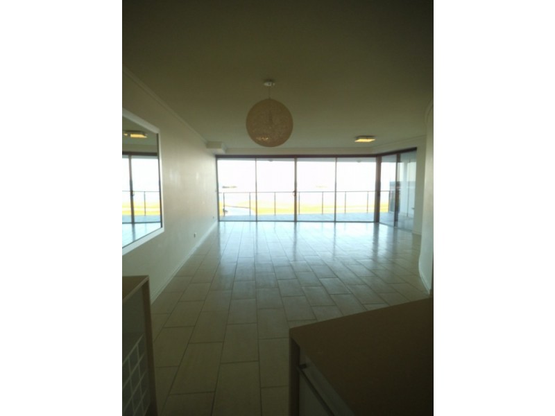 902/36-38 Duporth Ave, Maroochydore QLD 4558