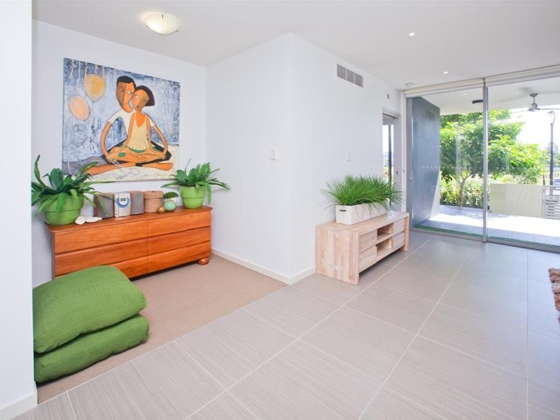 6/70 Love Street, Bulimba QLD 4171