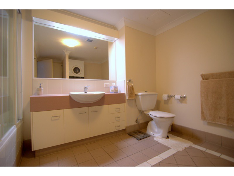 3L/35 Ferry Street, Kangaroo Point QLD 4169