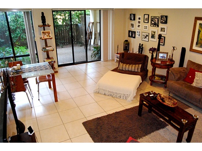 23/1 Assembly Dr, Varsity Lakes QLD 4227