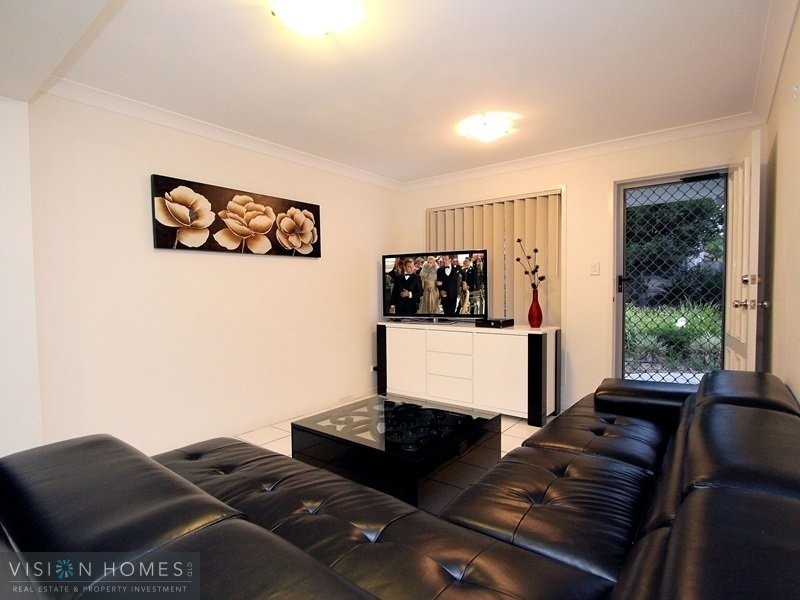 24/17 Fleet Street, Browns Plains QLD 4118