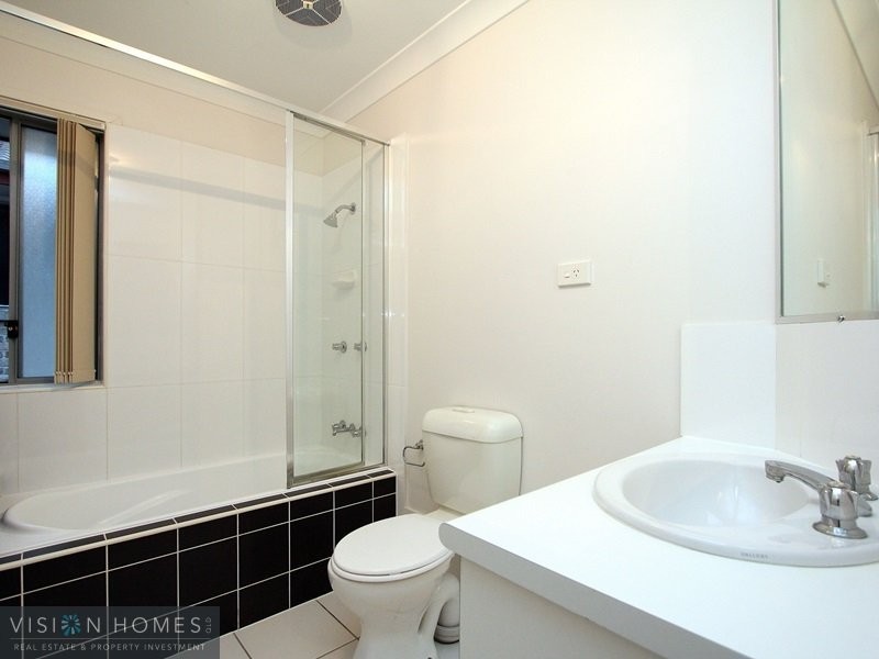 24/17 Fleet Street, Browns Plains QLD 4118
