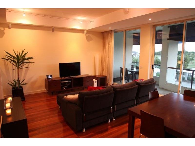 17/600 Glades Drive, Robina QLD 4226