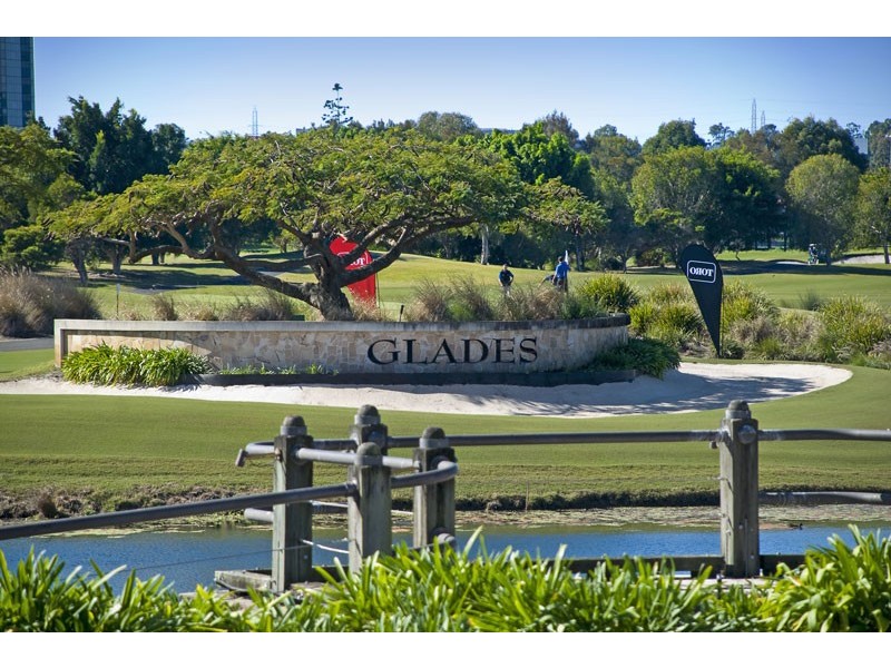 17/600 Glades Drive, Robina QLD 4226